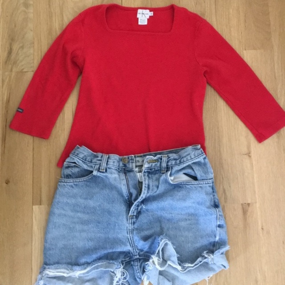 *DELETING SOON* vintage calvin klein top